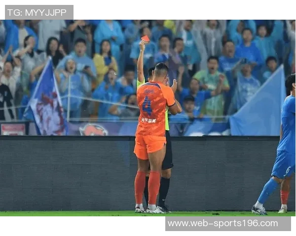 土耳其足协重拳出击150名裁判因博彩被停哨最长达一年 土耳其足协重拳出击150名裁判因博彩被停哨最长达一年