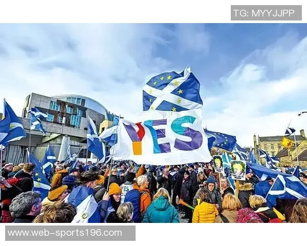 米奇约翰逊强调阵容深度的重要性每个人都需发挥作用以应对挑战 米奇约翰逊强调阵容深度的重要性每个人都需发挥作用以应对挑战